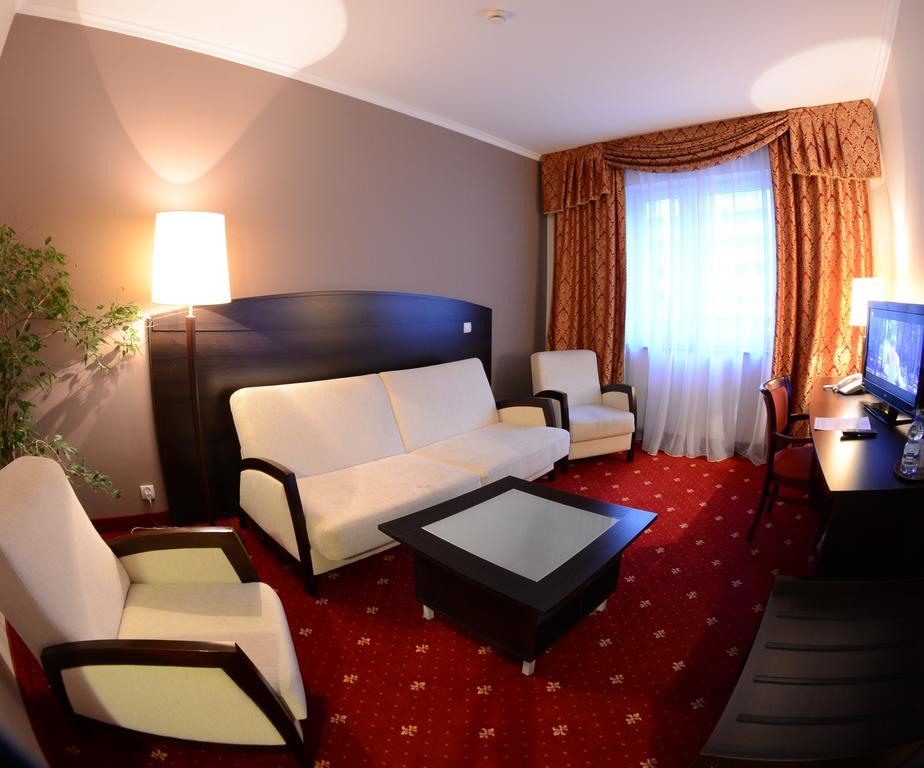 Hotel San Remo Zgierz Camera foto